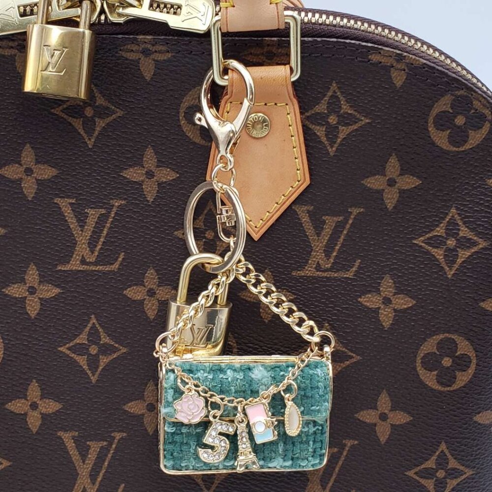 Louis Vuitton Gold Padlock 🔑 Authentic LV Unbranded Tweed Bag Keychain Charm - Picture 9 of 10